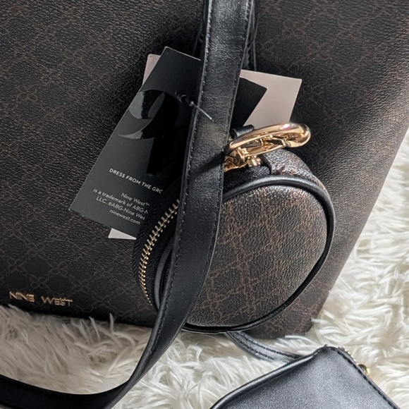 Set Nine West Jordi Trap Shoulder Tote Bag and Crossbody - Picture 12 of 12